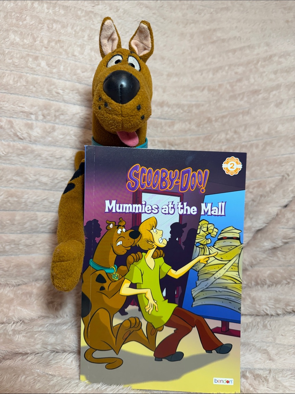 Mummies at the Mall paperback book along with Scooby Doo plushy